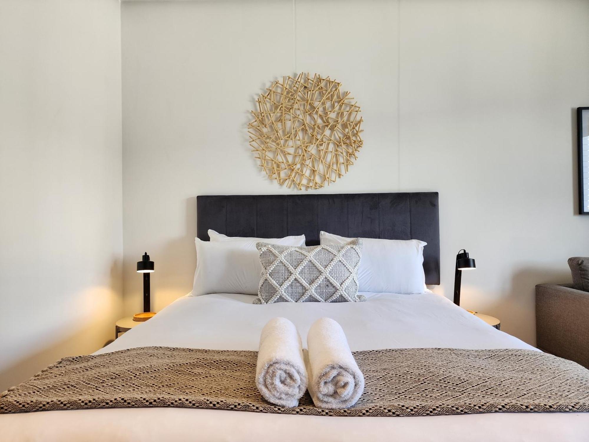 Nine Palms Luxury *